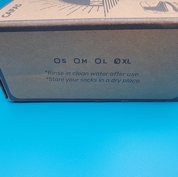 XL CAPAS 2mm Neoprene Water Socks, Beach Volleyball Sand Proof Socks, Diving - Picture 8 of 9